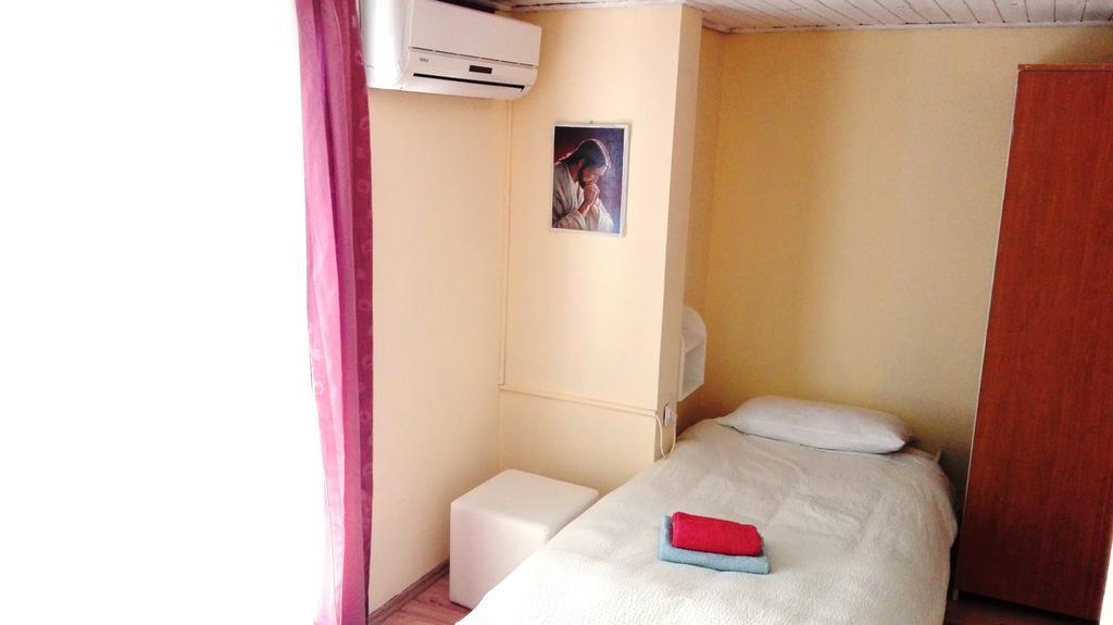 Pansion Eden Bed & Breakfast Medjugorje Exterior photo